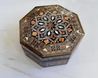 Boîte à bijoux octogonale faite main en mosaïque : incrustation de noyer et de bois fruitier