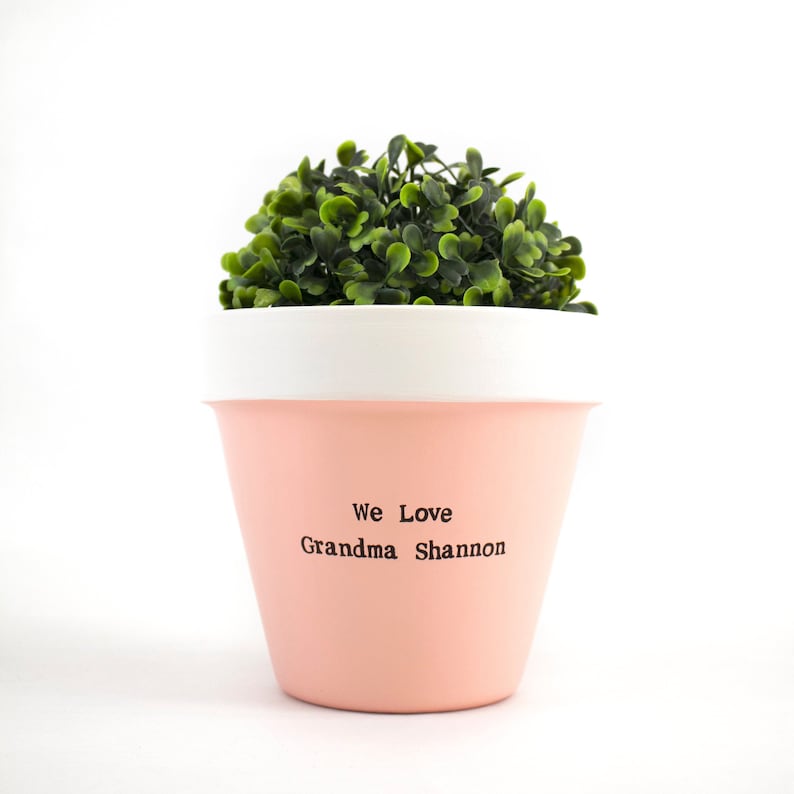 Do your grandparents often garden in their free time? If the answer is yes, this hand-painted flower pot will be a perfect garden gift for your beloved grandma. It not only shows how much you care about grandma's hobbies but also shows your love through the message "we love grandma".