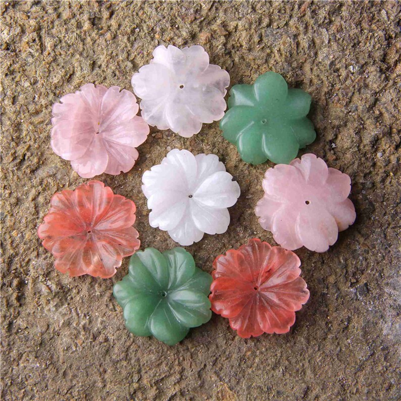4 Pieces 28 Mm Gemstone Carved Flowers Natural Green Etsy