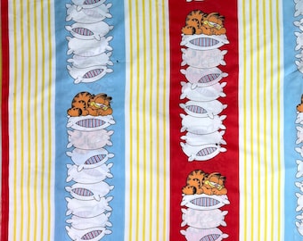 Vintage 80s Garfield Sheet - Twin Flat - Cutter Fabric | Garfield the Cat Striped Sheet | Retro Children&#39;s Cartoon Bedding | Cat Lover