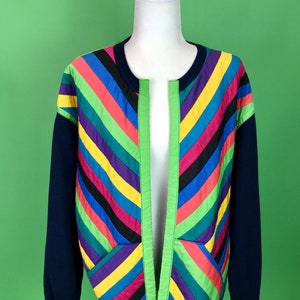 Moletom Vintage 90s Feito em Casa Arco-Íris Chevron Listrado Frente Aberta - Tamanho L/XL | Moletom Retro | Roupa Esportiva Retro | Jaqueta Arco-Íris
