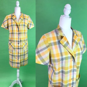 Vintage 60s/70s Yellow and Grey Plaid House Coat / Loungewear - Size Small | Alice of California Plaid Shirtwaist Dress | Vintage Loungwear