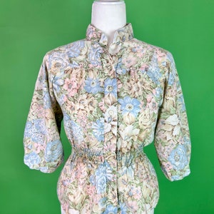 Vintage 70s Soft Floral Button Up Blouse with Balloon Sleeves and Shirred Waist - Size Medium | Vintage Hippie Blouse | Grannycore Top