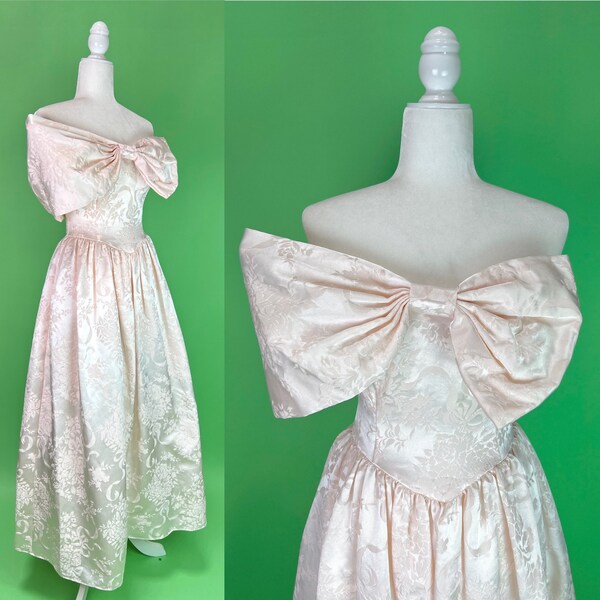 Vintage 90s/Y2K Jessica McClintock Peach Giant Bow Formal Dress - Juniors Size 7/8 - XXS | Peach Jacquard Gown | Vintage Prom Dress