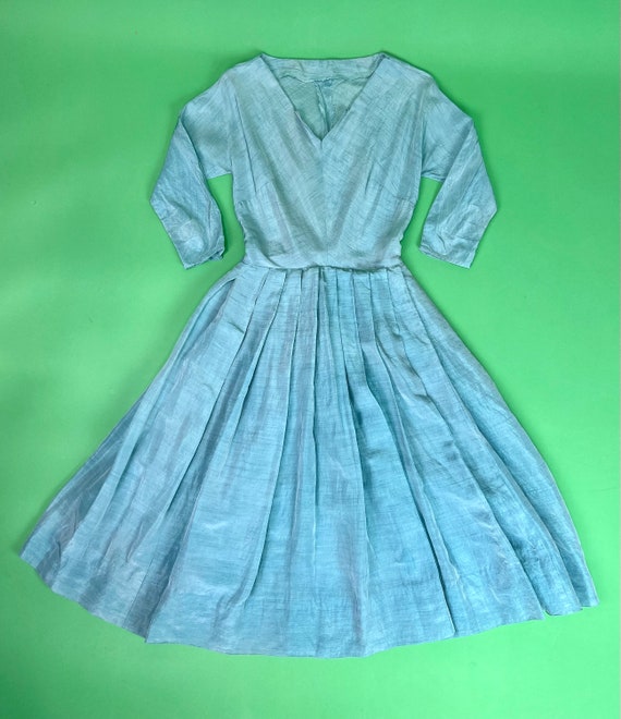 Vintage 50s/60s Frosty Pastel Blue Fit and Flare P