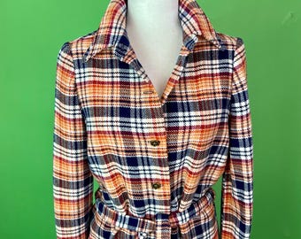 Chaqueta vintage de los años 70 con cinturón a cuadros, color tostado, azul y rojo (talla pequeña)