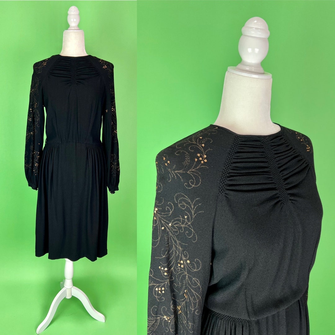 1930s Beaded Crepe & Velvet Dress | x-small main image 0