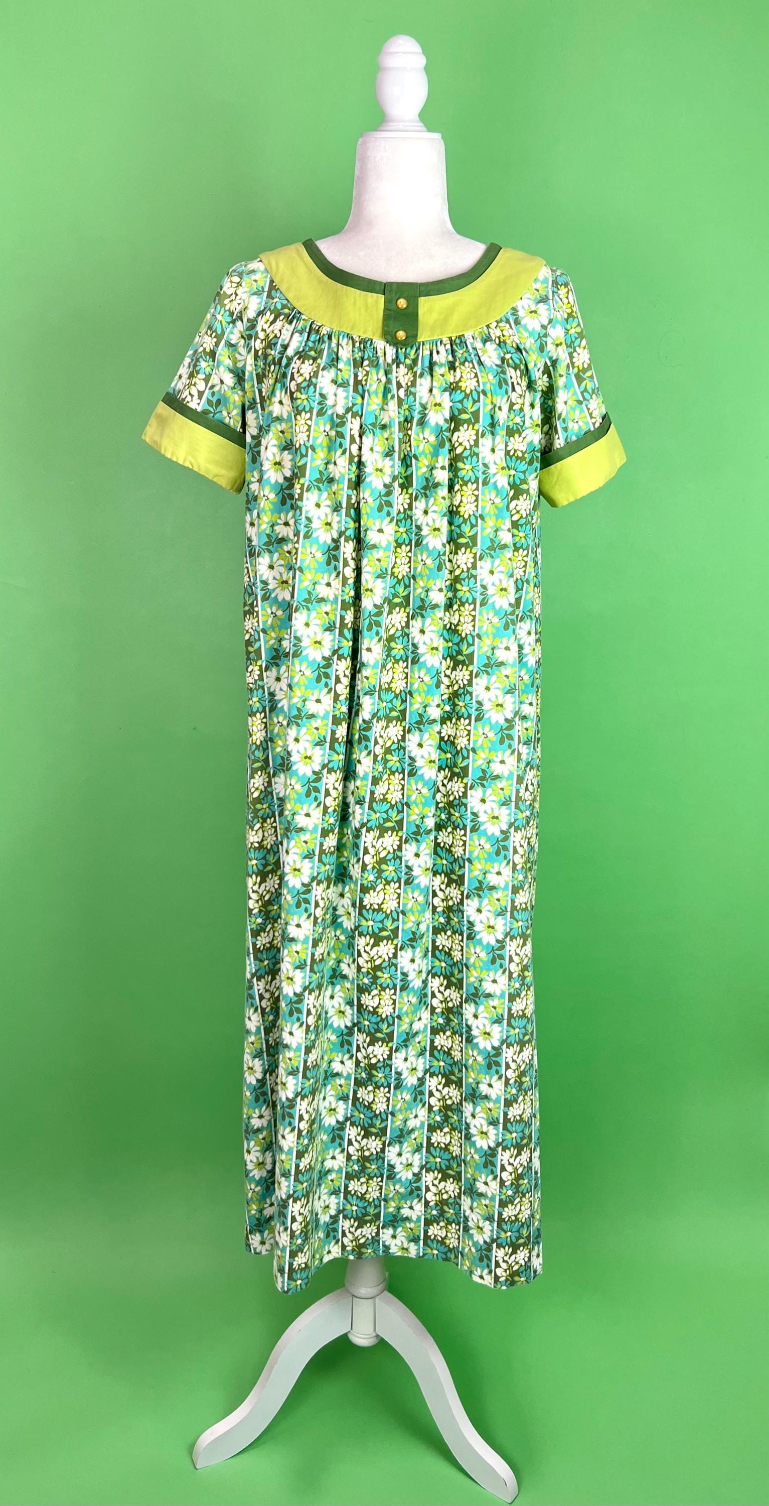 50s vintage Hawaiiドレス緑色 花柄 Vintage 50s Avocado Green and Turquoise Daisy Floral Hawaiian