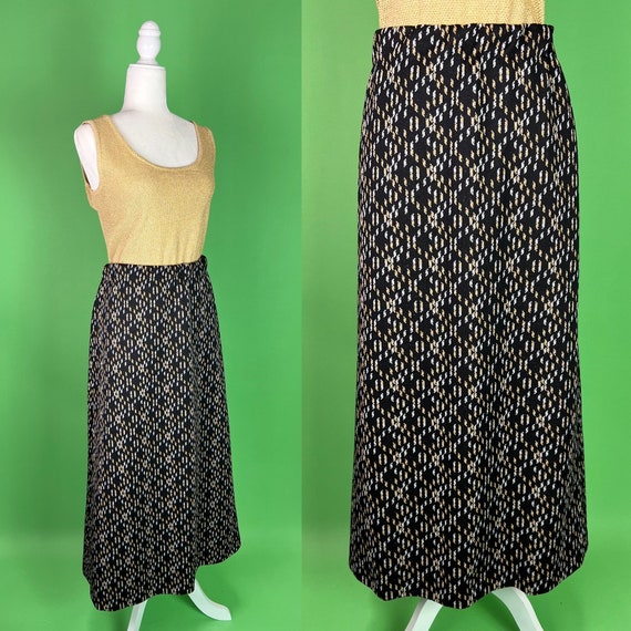 Holiday skirts 70s hotsell