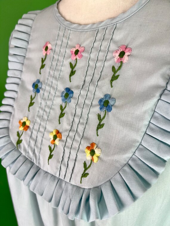 Vintage Pastel Blue Floral Embroidered Cotton Nig… - image 5