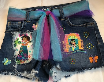 Encanto Jeans, shorts o largos.