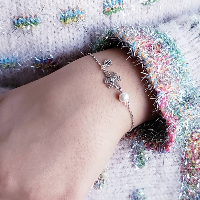 Custom Initial Snowflake Charm Bracelet Personalized Jewelry in Sterling Silver