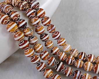 10mm Brown & White One Line Agate Beads, Tibetan Agate Dzi Beads , White Striped Dzi Agate Beads, Faceted Round Dzi, 13.5'' per strd, YB410
