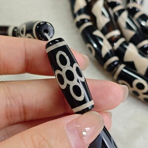 5 Eyes and Lightning Dzi Beads , 10 × 30mm Tibetan Buddhism Amulet Talisman Beads , Oval Black & Beige Dzi Agate Beads, 5 pcs or more ,YB453