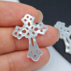 25 × 19 mm Mother Of Pearl Cross Charm , Natural White MOP Cross Pendant , Hand carved Cross Charm , Religious Jewelry , 1 pc or more, YB300