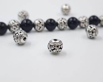 8 mm Antique Silver Butterfly Round Beads , 30 PCS Tibetan Silver Butterfly Patterned Round Beads , Butterfly Antique Silver Beads , YB1252