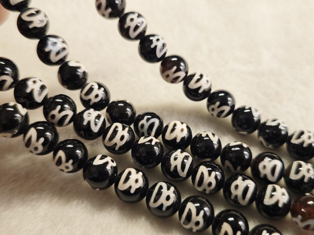 8 Mm 10 Mm Tibetan God of Wealth Dzi Beads , Smooth Round Kubera