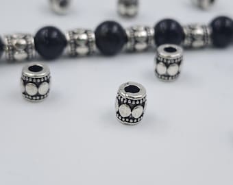 7 mm Antike Silber Zylinder Spacer Perlen, 30 Stück Antik Silber Tube Perlen, Tibet Silber Tribal Barrel Perlen, Bali Style Beads, yb1224