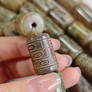 9 Eyes Dzi Beads, 12 pcs 16×22mm Tibetan DZI Agate Cylinder Beads, Tibetan Buddhist Amulet Beads, Protective Lucky Amulet , Etched Eye,YB434