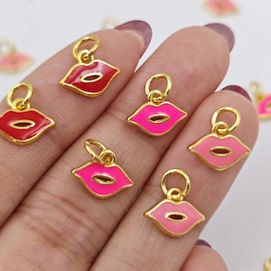 Enamel Lips Charms , Tiny Lips Charms , Mini Lips Charms , Kiss Charms , Enamel Red Lips Charms , Make up Jewelry , 10 pcs or more , YB1146
