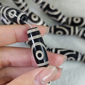 2 Eyes Dzi Beads, Tibetan DZI Agate Oval Beads, 10×30 mm, Tibetan Buddhist Amulet Beads, Black and Beige Eye Agate Beads, 5 or 10 pcs, YB372