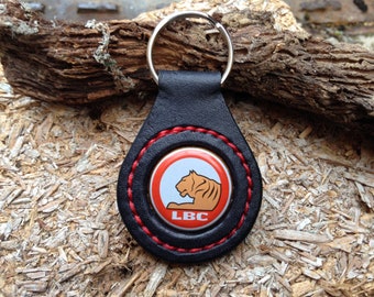 Keyring keyfob handstitched leather with upcycled bottle cap insert