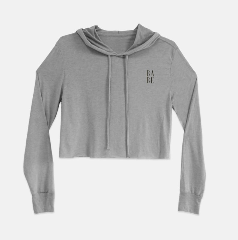 Babe Graphic Cropped Hoodie Corner Small Graphic