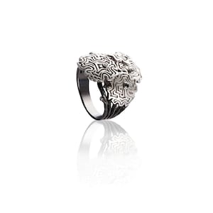 Rohdiamant Ring Sterling Silber, Blumenring mit rohen schwarzen Diamanten, schwarzer Diamant Verlobungsring, Geburtsstein-Ring