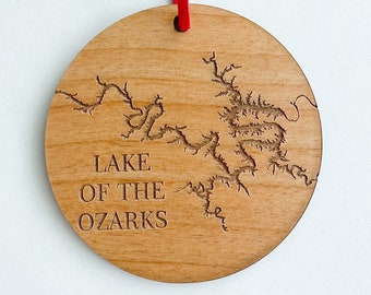 Lake of the Ozarks Circle Christmas Ornament