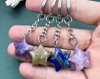 Llavero de cristal de estrella tallado a mano, llavero de cristal curativo, llavero de piedras preciosas, amuletos de bolso de bolsa de piedra, lepidolita de ópalo Y741