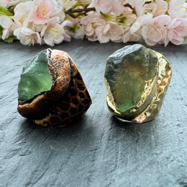 Green Fluorite Ring, Crystal Gold Bronze Ring, Stone Stack Ring, Everyday Wear Ring, Trendy Ring, Teen Girl Ring, Bohemian Boho Y537