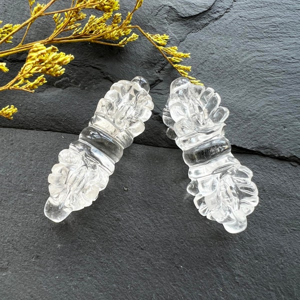 Natural Crystal Vajra Pendant, Clear Quartz Charm, Necklace Charm, Stone Vajra Pestle, Reiki Healing Y599