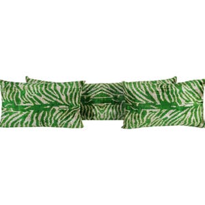 Funda de almohada de terciopelo Ikat de seda verde hecha a mano - Juego de tres cojines decorativos de lujo para el hogar - Funda de almohada única y suave a juego