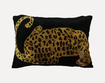 Poszewka na poduszkę lędźwiową Tiger Ikat Velvet, ręcznie tkana poduszka jedwabna