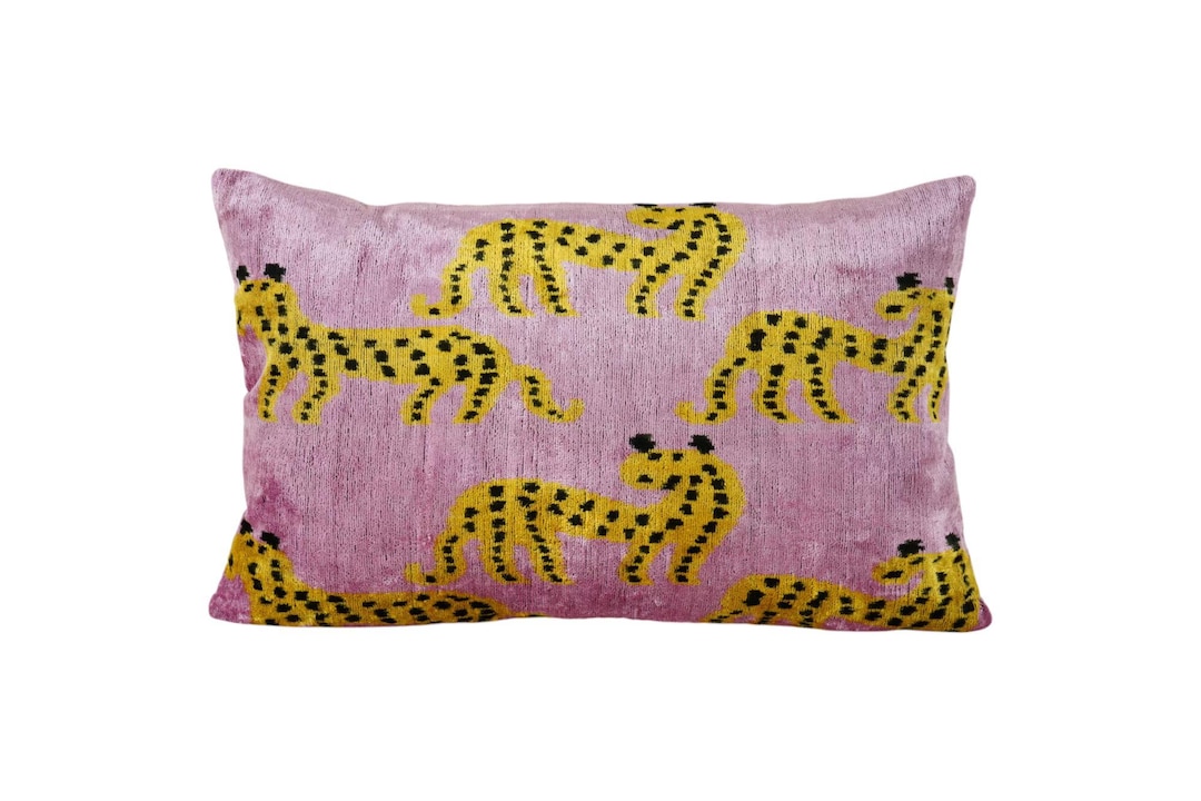 Artcest Cozy Federa Per Cuscino Quadrata In Velluto - 56x56 Cm - Colore Foglia Di Tè Chiaro - Morbida E Liscia Con Cerniera Nascosta