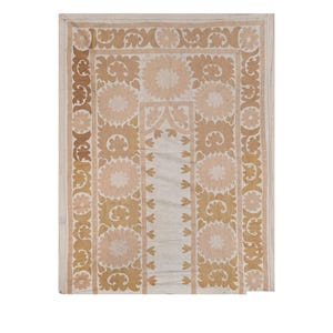 Handcrafted Bukhara Suzani Wall Hanging - Ethnic Embroidered Throw - Bohemian Home Accent 3&#39;4&#39;&#39; x 4&#39;4&#39;&#39;