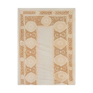 Early 20th Century Samarkand Suzani from Uzbekistan, Pastel Yellow Tribal Embroidery Wall Decor, Suzani Bedspread 4&#39;11&#39;&#39; x 6&#39;7&#39;&#39;