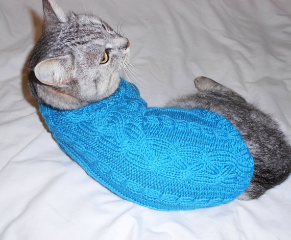 knit cat sweater