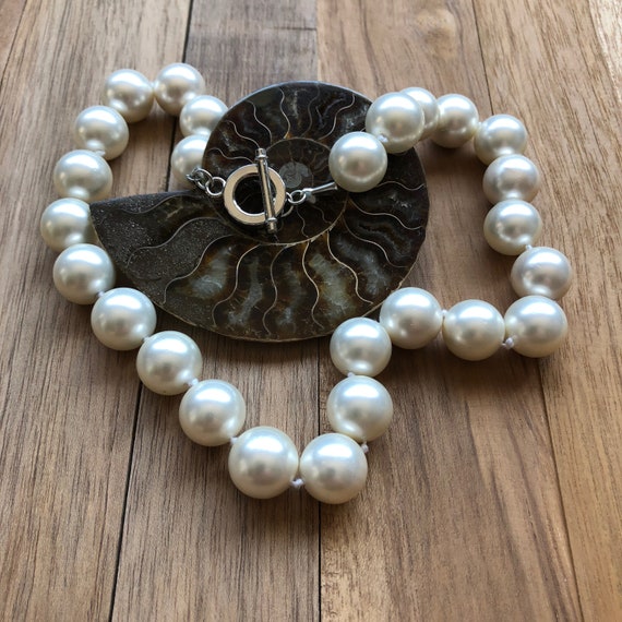 Shell Pearl Necklace/Vintage Shell Pearl Necklace/