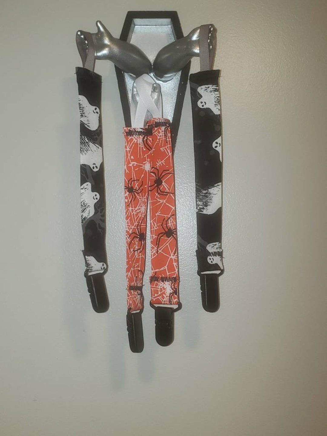 Halloween Pacifier Clips Spiders - Etsy