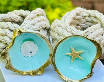 Oyster Shell Napkin Ring Set of 4 with Real Starfish and Sand Dollars