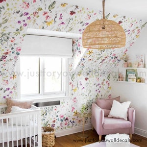 Wildflower Wallpaper, Wildflower Floral Wallpaper, Peel and Stick Wallpaper, Baby Girl Nursery Wallpaper, Girls Room Wallpaper, 30-0013