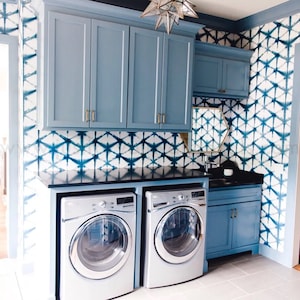 Laundry Room Wallpaper, Pattern Wallpaper, Removable wallpaper, Bathroom Wallpaper, Mudroom Wallpaper, Powder Room Wallpaper 25-0003