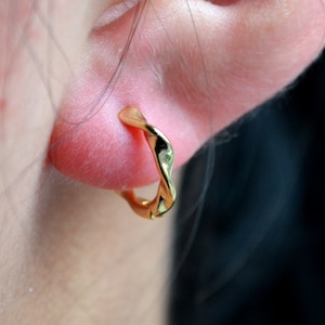 Sterling Silver 925 Silver or Yellow Gold Plated Huggies Twist Mobius 12mm Hoops Earrings, Tiny Hoops, Thin Hoops