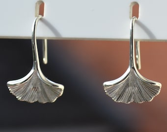 925 Sterling Silver Ginko Leaf Hookwire Drop Earrings