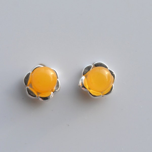 925 Sterling Silver Authentic 5mm Circle Round Mini Milky Amber Flower Studs, Natural Stone Stud Earrings