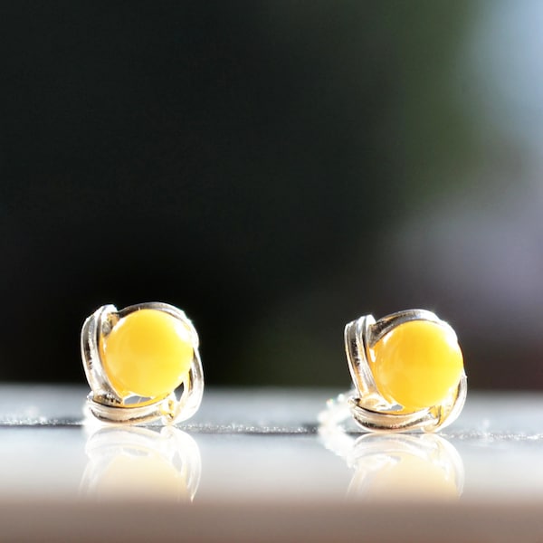 925 Sterling Silver Authentic 3mm Circle Round Mini Milky Amber Knot Studs, Natural Stone Stud Earrings