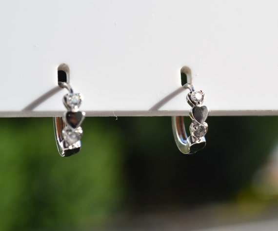 Pair of 925 Sterling Silver Thin Minimal Hoop Earrings Pair of 925 Sterling Silver Thin Minimal Hoop Earrings