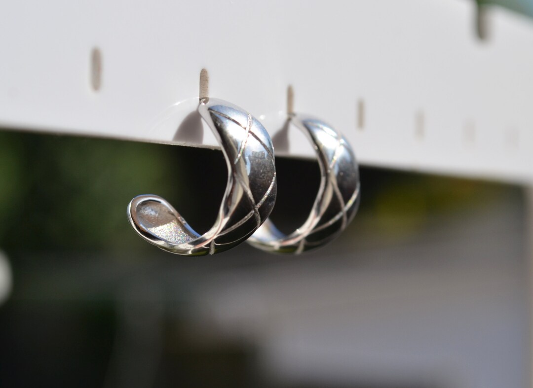 シルバー９２５ハンドメイドアクセサリー Sterling Silver 925 Criss Cross X Kiss Patterned 8mm Wide
