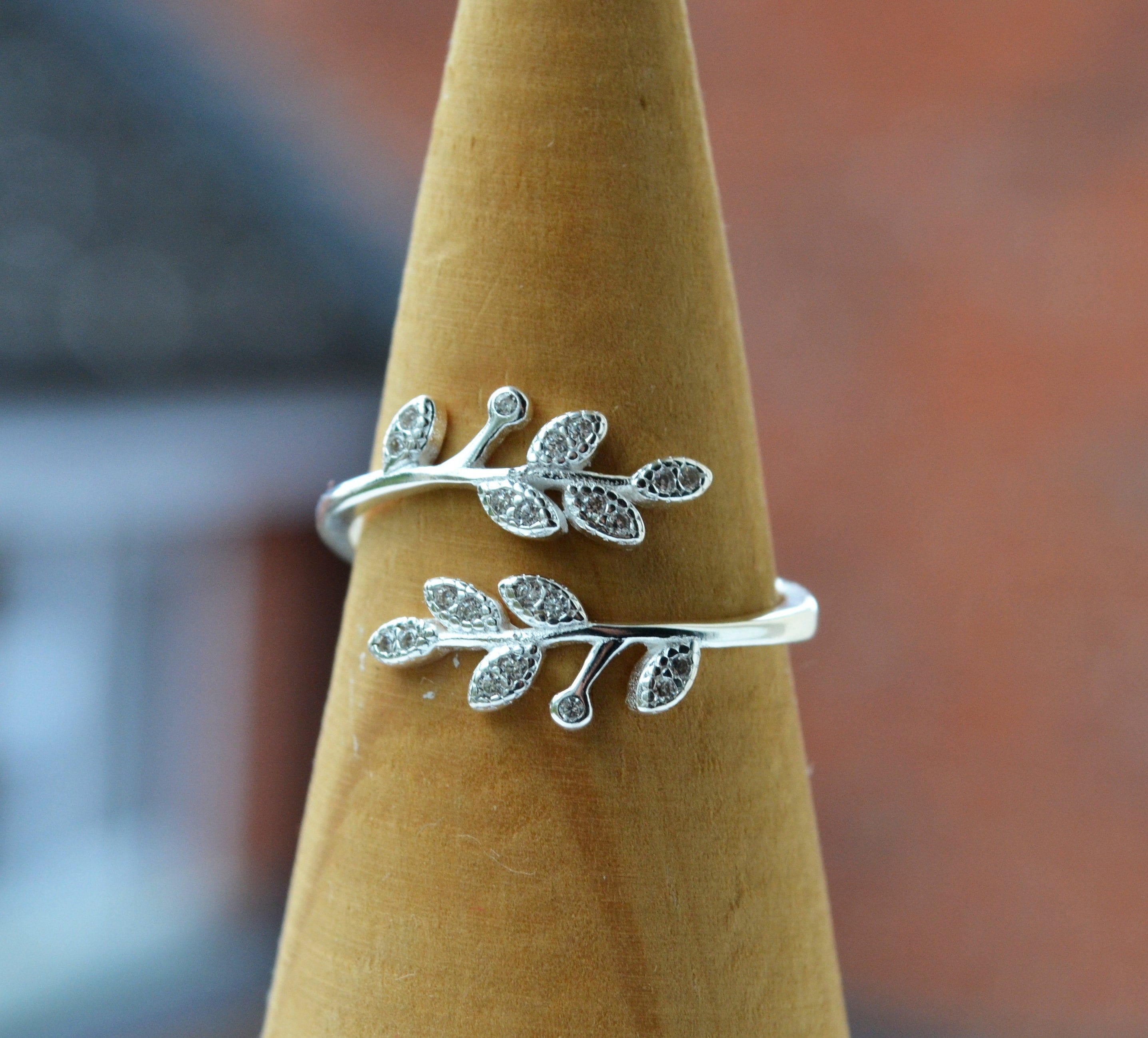 46555-10 – Trendy Stone Jewelry